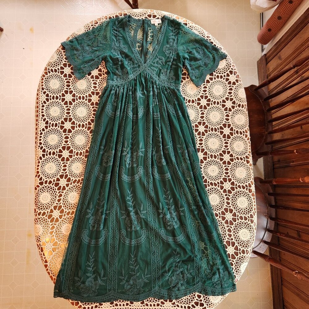 Green NEW (without tags) long green Vanilla Bay dress.
